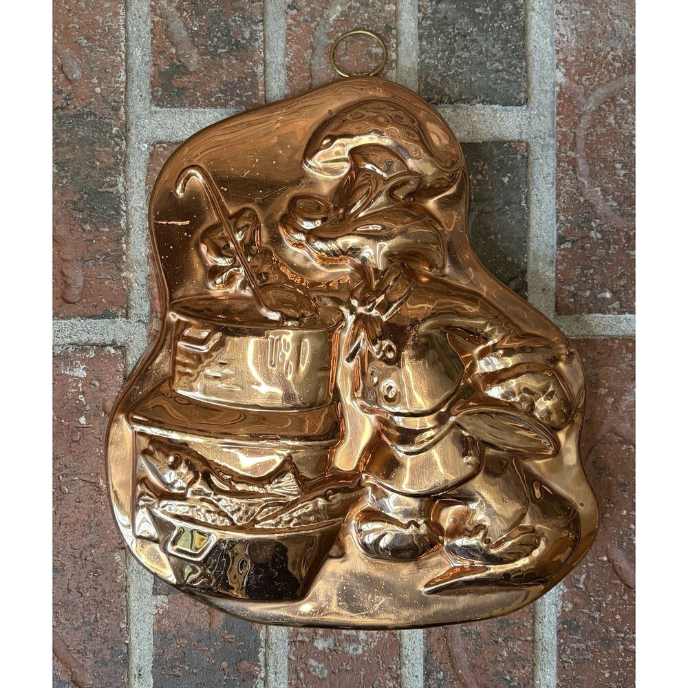 1992 Warner Bros. Sylvester decorative copper mold/wall hanging